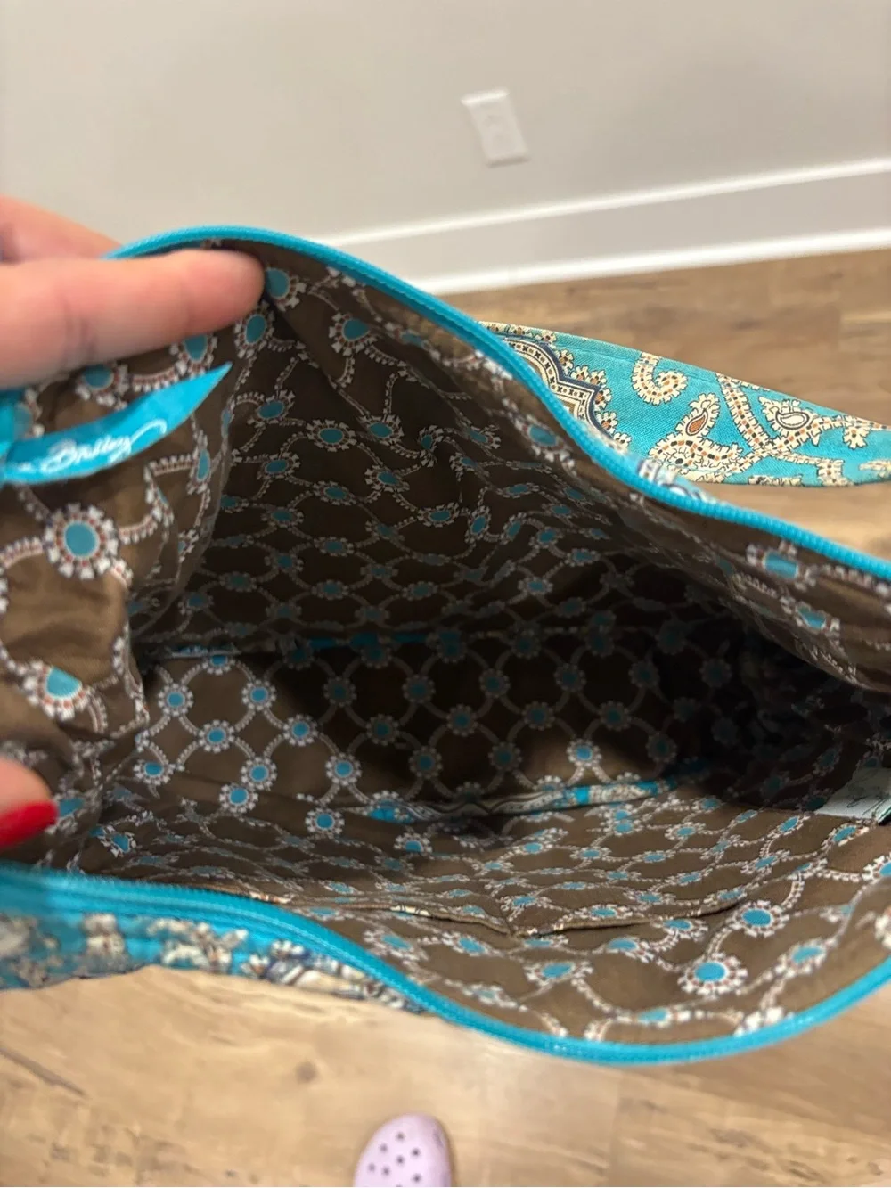 Vera Bradley Turquoise Paisley Quilted Hobo Shoulder Bag Adjustable Strap
